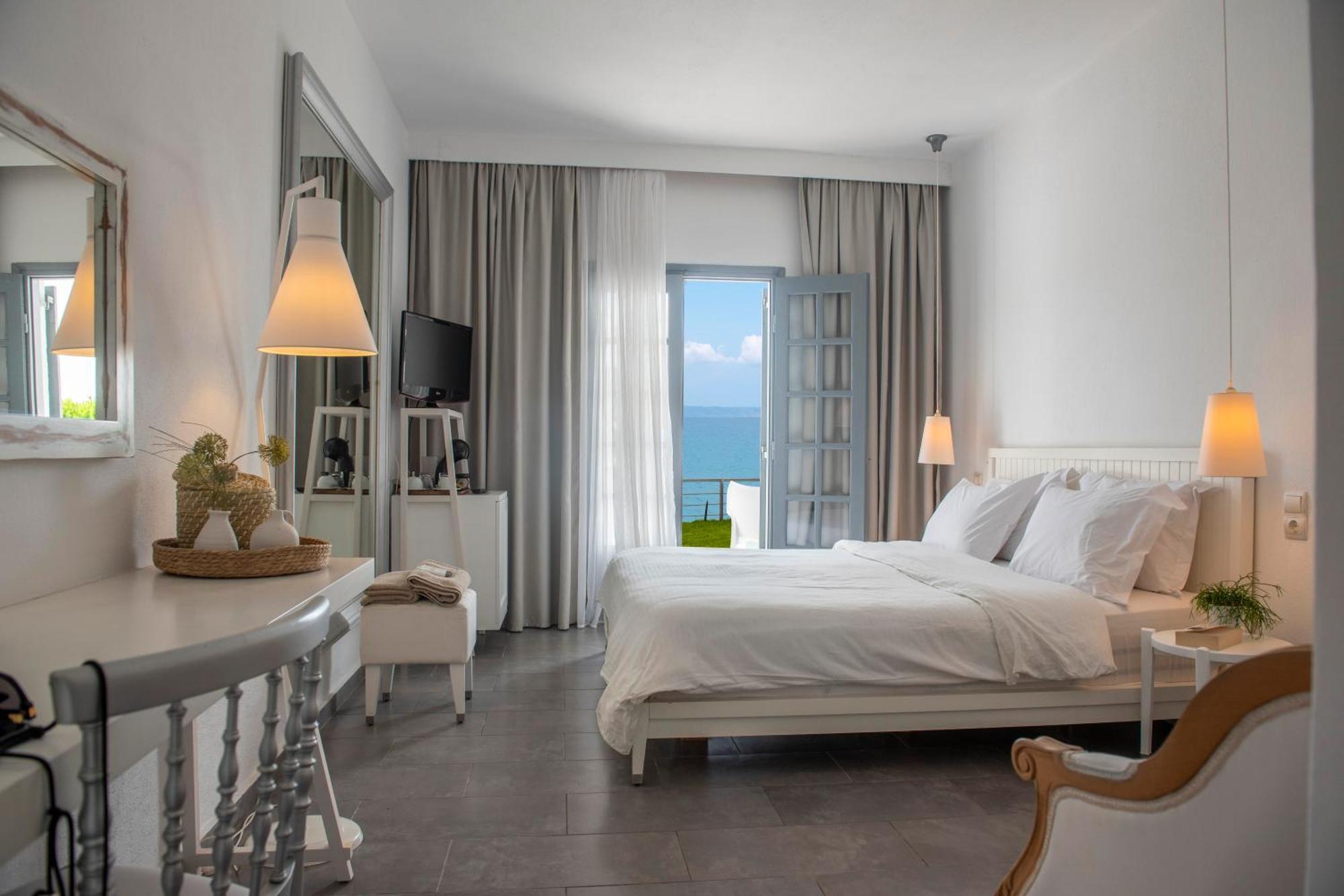 White Suites Resort Áfitosz Kültér fotó